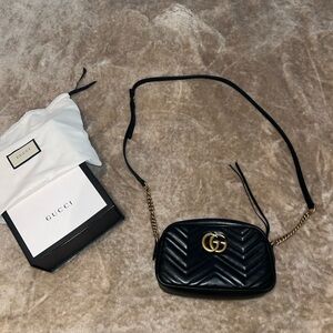 ❌SOLD❌GUCCI GG Marmont Small Shoulder Bag